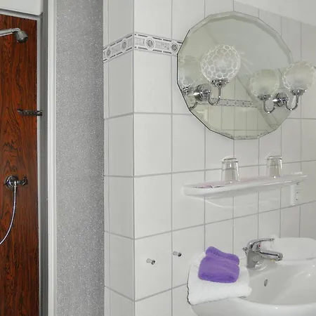 Carstensen 02, Sandwall Вик-ауф-Фёр